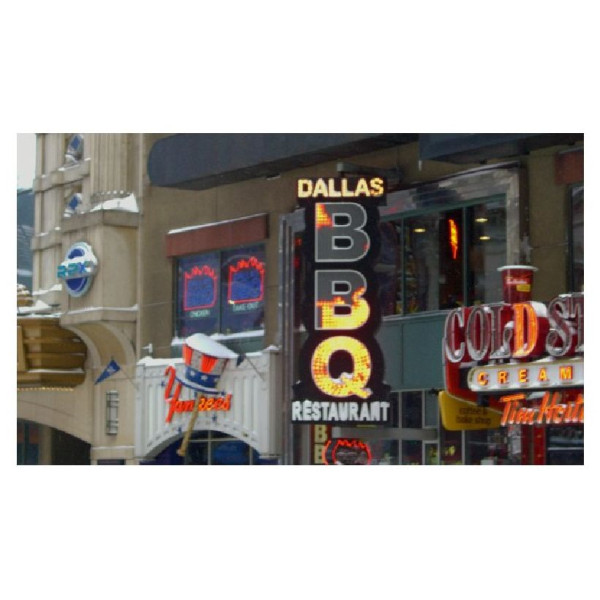 Μεταλλικά γράμματα